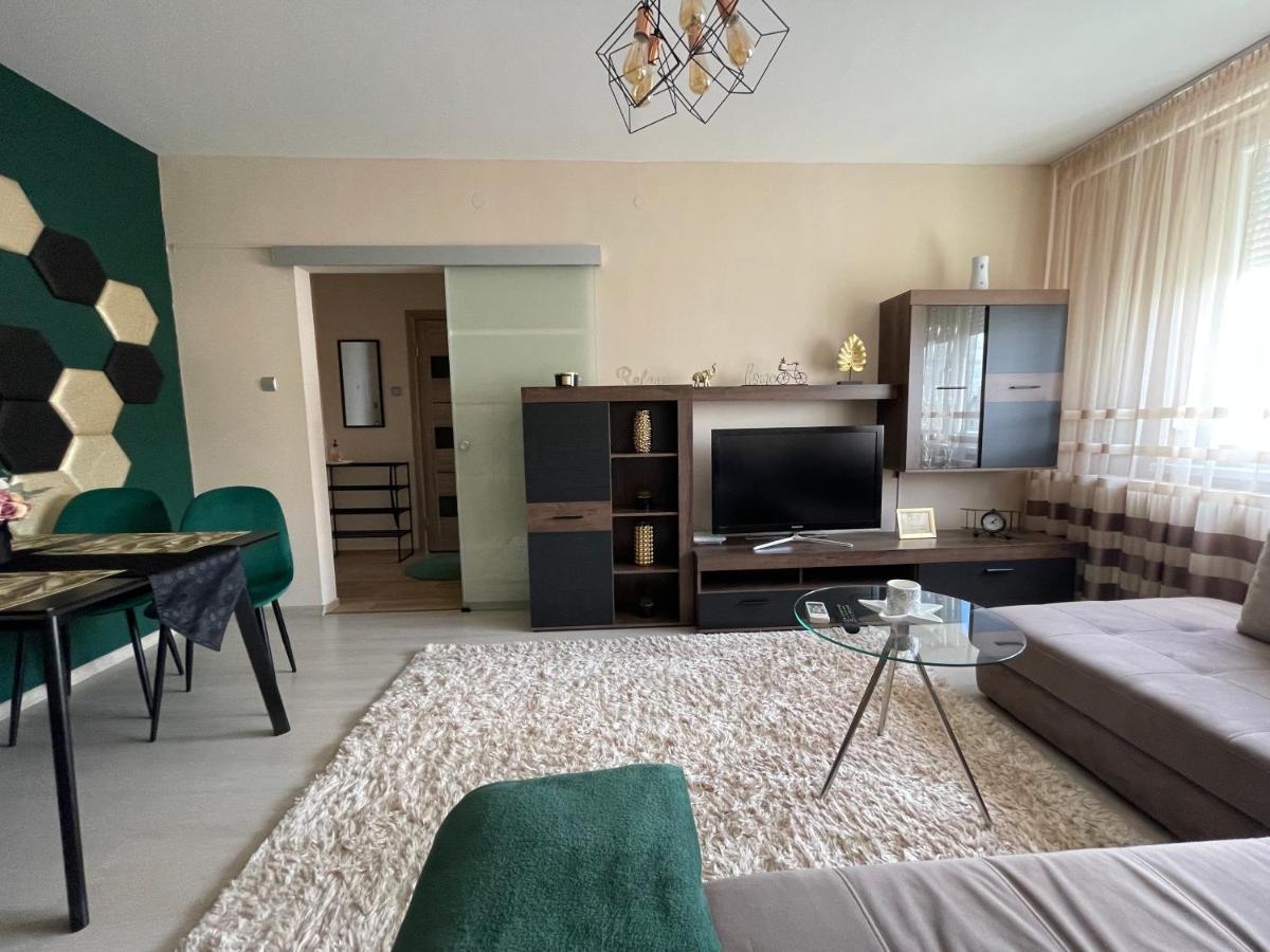 Bella Apartman Debrecen Luaran gambar
